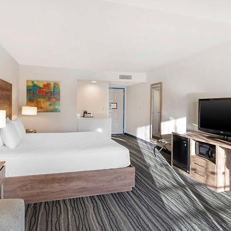 Best Western Posada Royale Hotel & Suites Simi Valley Ngoại thất bức ảnh