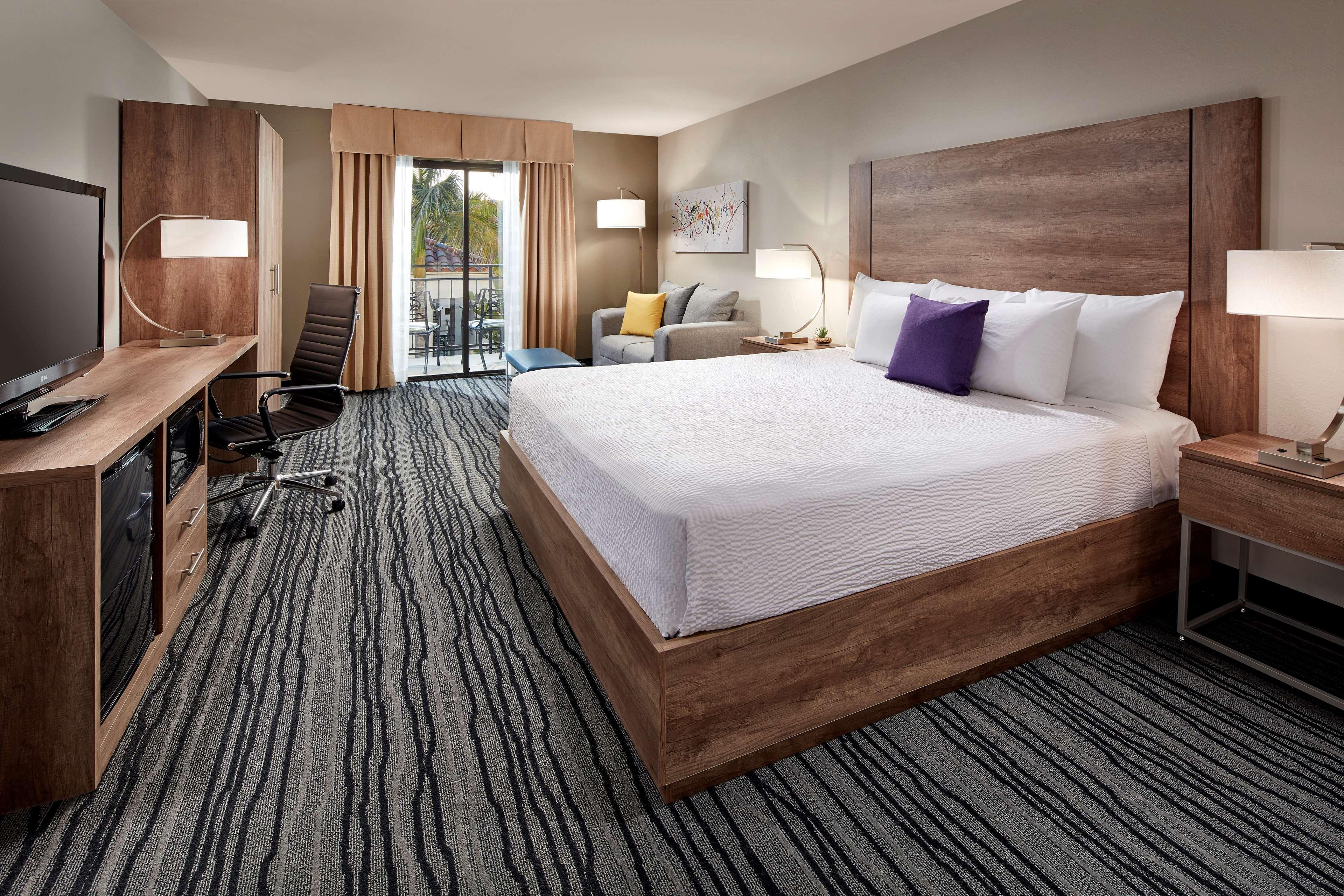 Best Western Posada Royale Hotel & Suites Simi Valley Ngoại thất bức ảnh