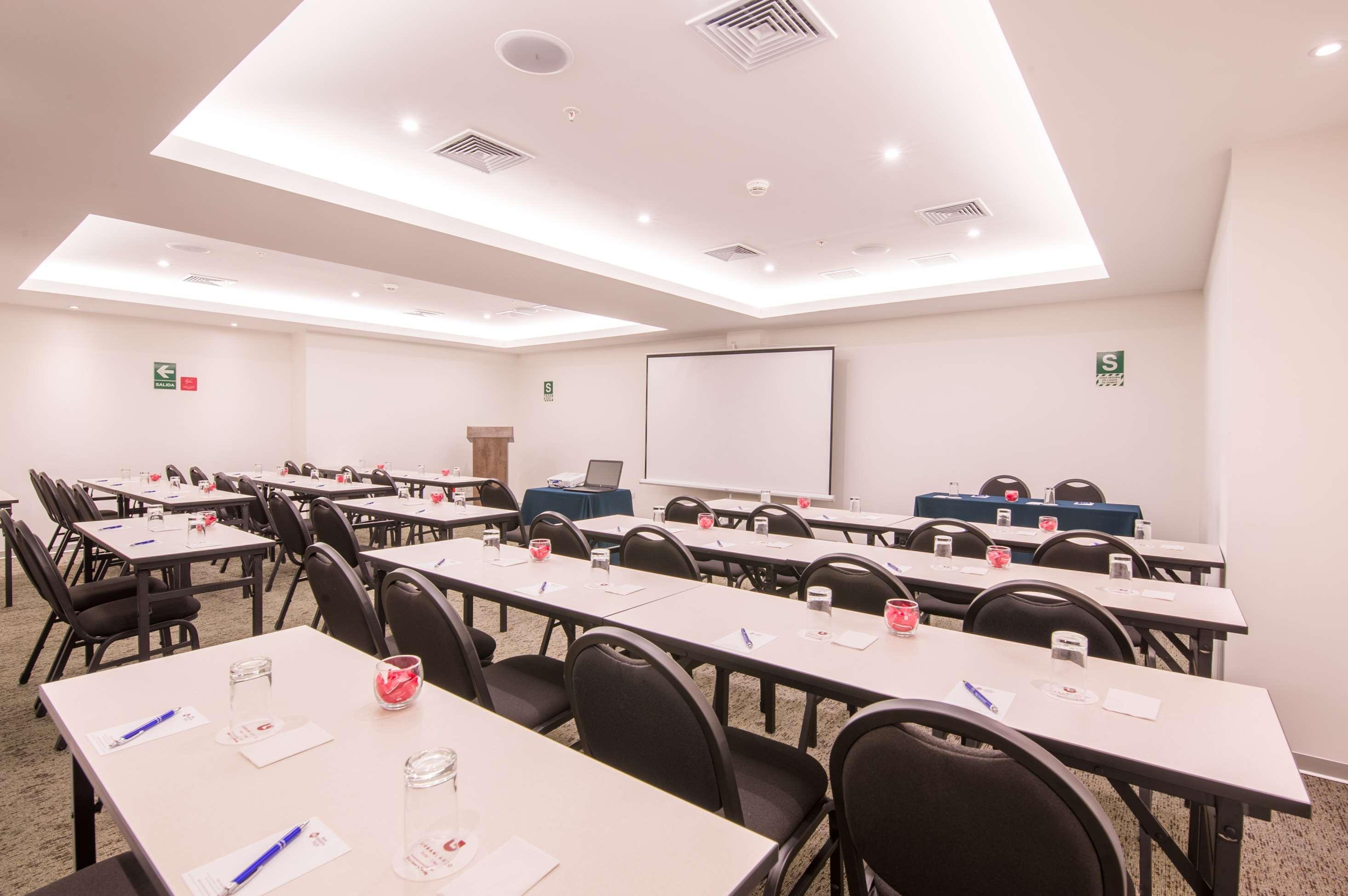 Best Western Posada Royale Hotel & Suites Simi Valley Ngoại thất bức ảnh